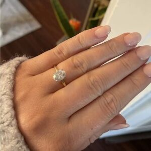 1.7 carat Oval NATURAL diamond engagement ring, 18k Gold Band